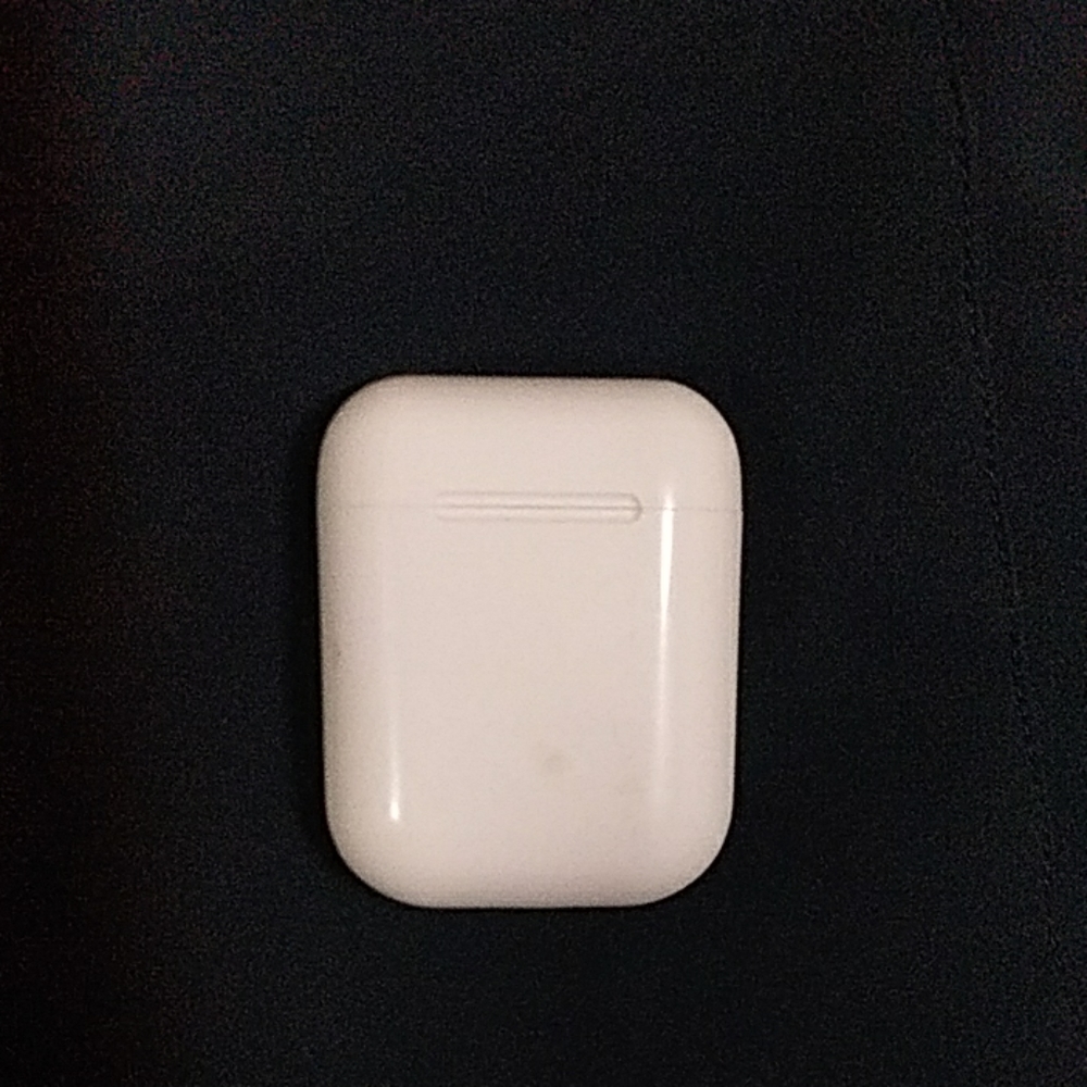 Apple airpods